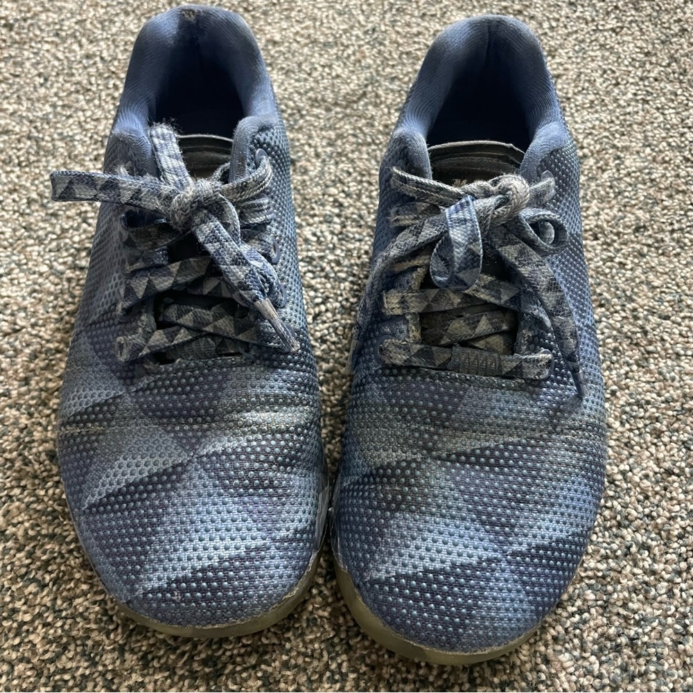 NoBull trainers, women’s size 6